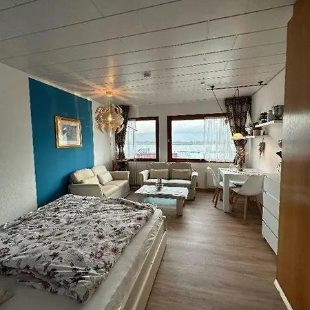 Seeschwalbe * Burgtiefe auf Fehmarn